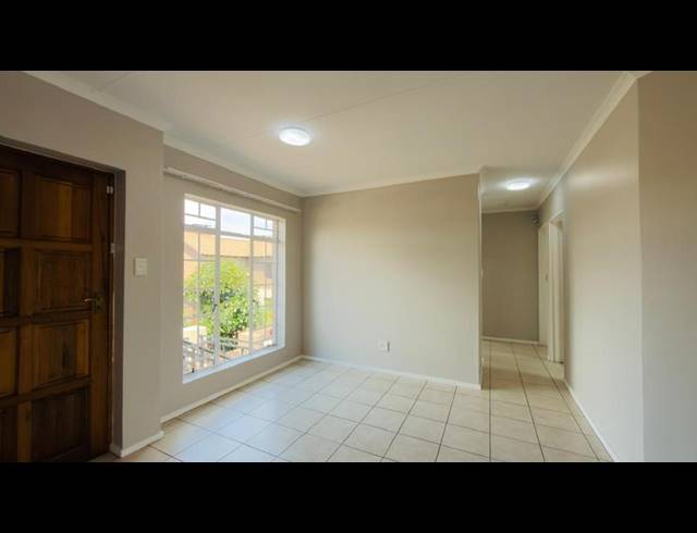 3 BEDROOM PROPERTY TO RENT IN BRENTWOOD PARK